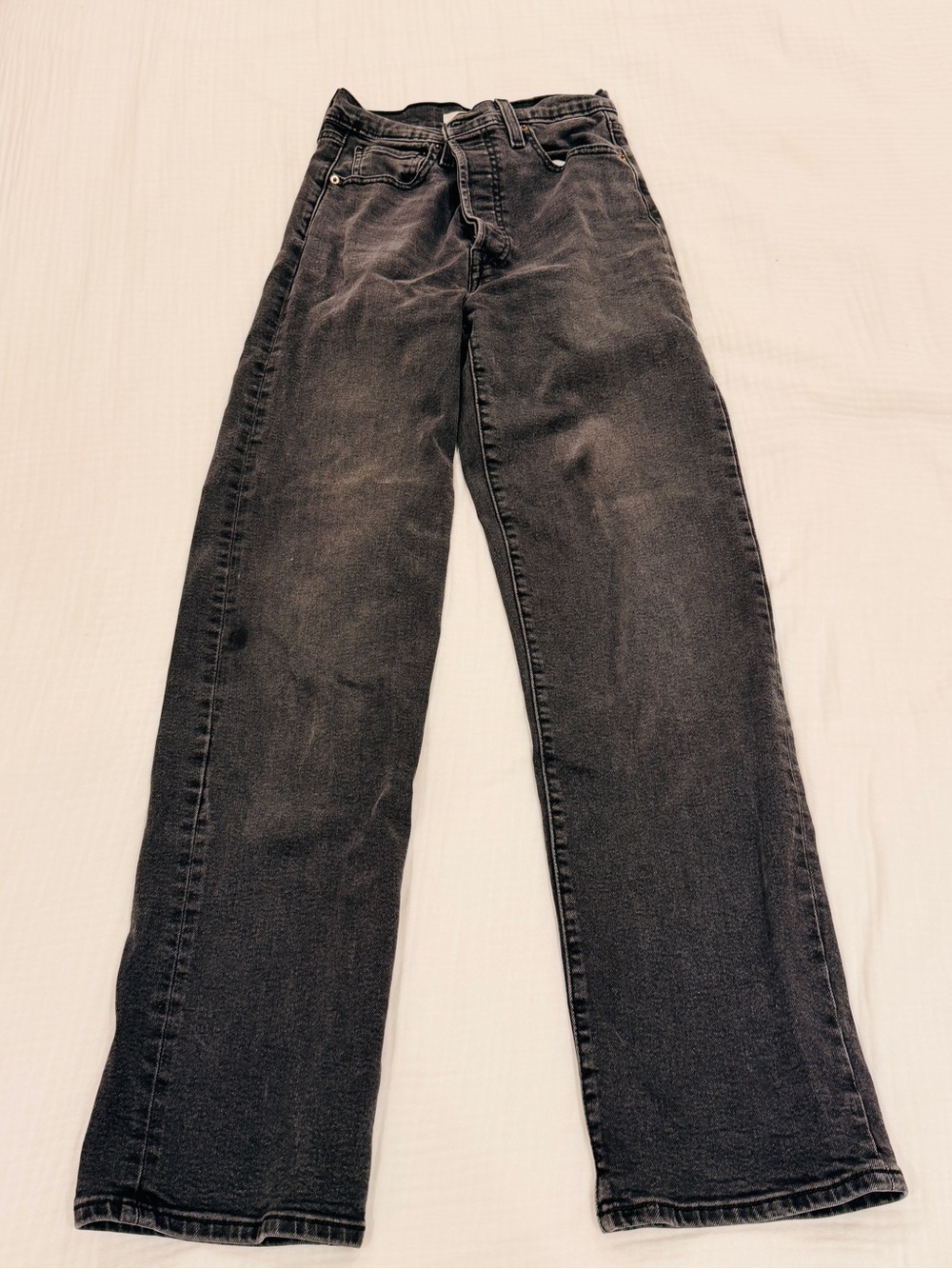 Levi's Ribcage Women's Straight Leg Jeans in Washed Black